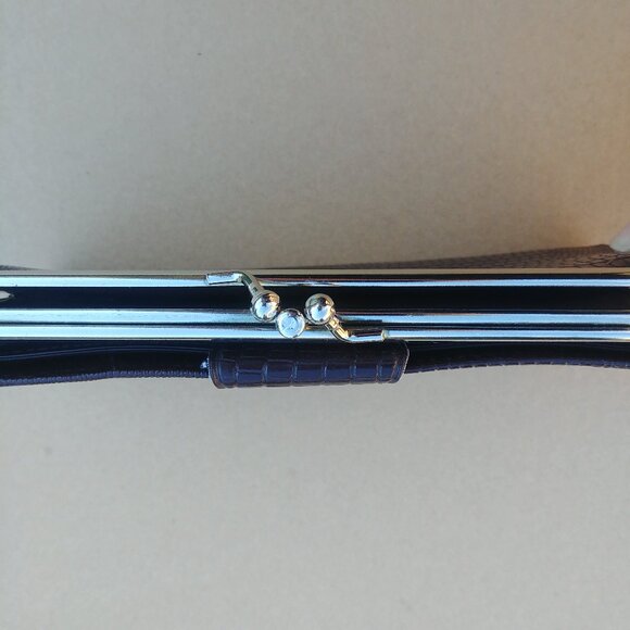 Vintage Leatherette Canada dark brown snakeskin leather wallet - Picture 4 of 14